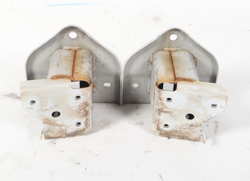 2014-2018 MITSUBISHI OUTLANDER REAR IMPACT BAR BUMPER BRACKET MOUNT SET OEM