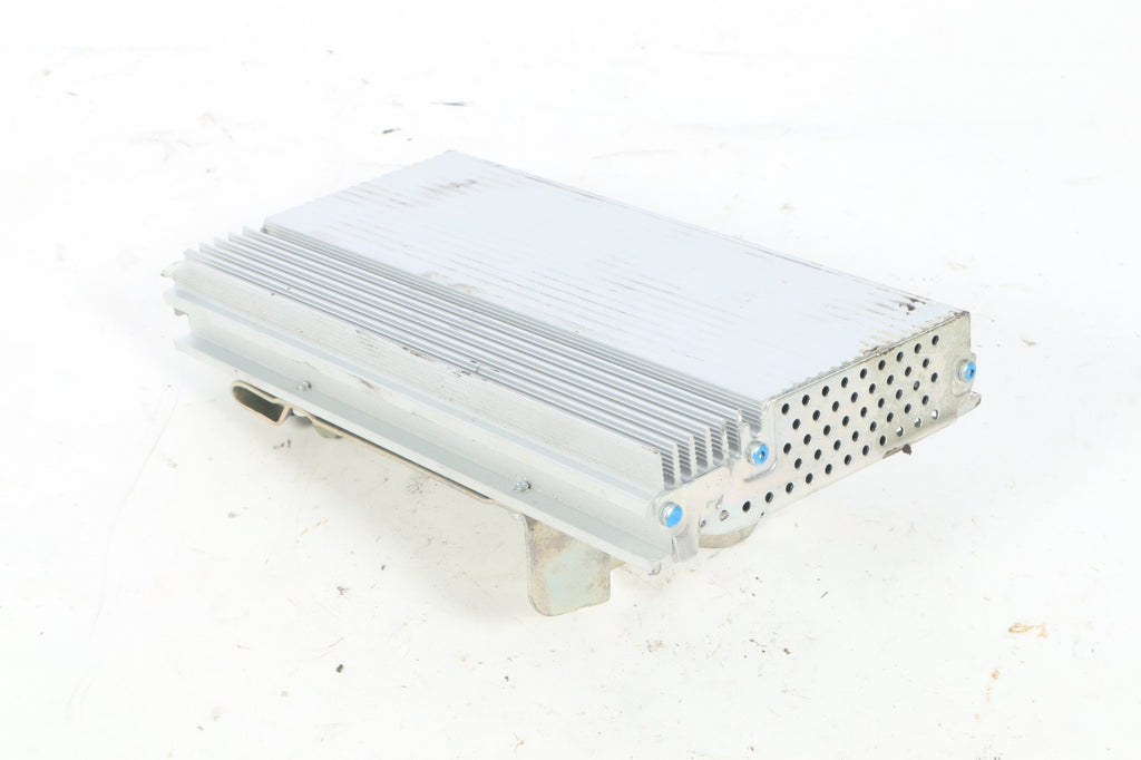 2008 - 2020 DODGE GRAND CARAVAN AUDIO EQUIPMENT RADIO AMPLIFIER OEM