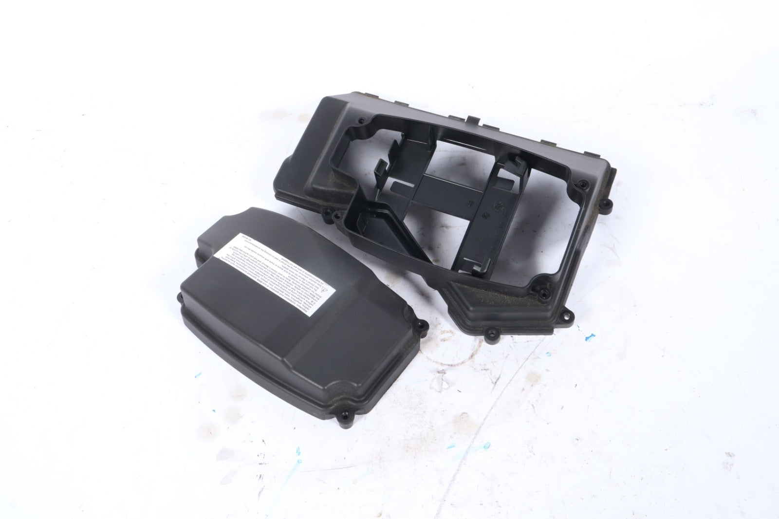2007-2010 BMW X3 ECM Engine Bay Upper Housing Electronic Box Lid OEM