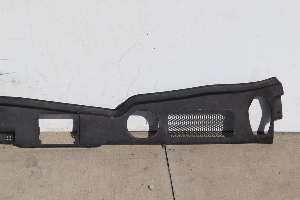 2011-2014 AUDI Q5 SQ5 FIREWALL ENGINE BAY COWL COVER 8R1819447A OEM