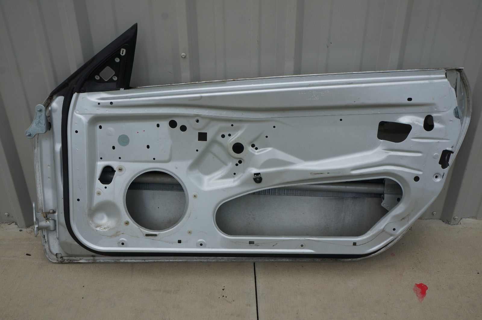 05-11 Mercedes R171 SLK280 SLK350 Exterior Front Right Door Shell SILVER OEM