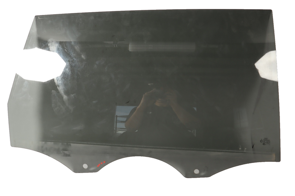 2007-2015 Audi Q7 Window Glass Rear Right Passenger Side OEM
