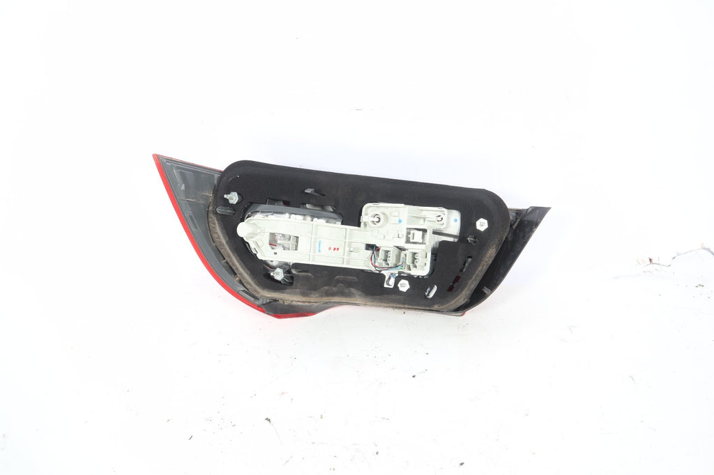 2011-2013 VOLVO C70 REAR LEFT TAIL LIGHT ASSEMBLY 31299414 OEM