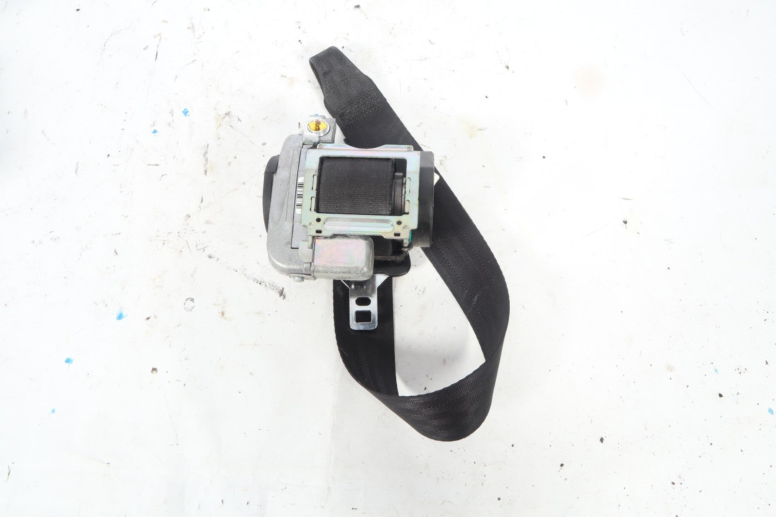 2006 - 2013 VOLVO C70 FRONT LEFT DRIVER SEAT BELT RETRACTOR OEM 31351421