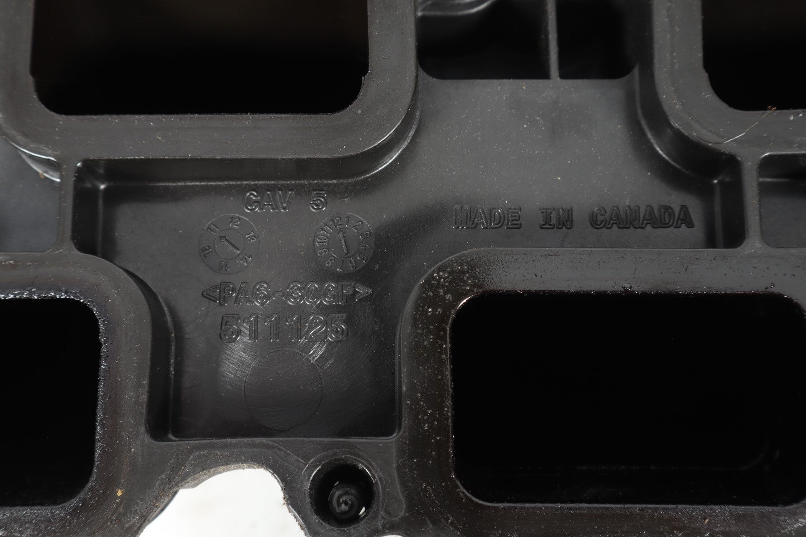 2011-2020 DODGE GRAND CARAVAN 3.6 UPPER INTAKE MANIFOLD BLACK PLASTIC OEM 511124