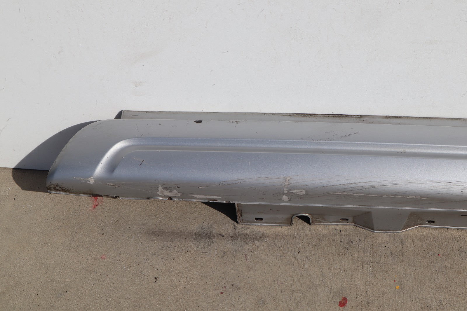 2006-2008 BMW X3 RIGHT SIDE SKIRT ROCKER PANEL OEM ONLY PICK UP!!!