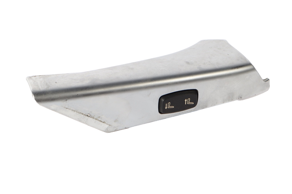 2012-2018 BMW 650i/650i FRONT LEFT DRIVER SIDE SEAT BELT GUIDE TRIM COVER