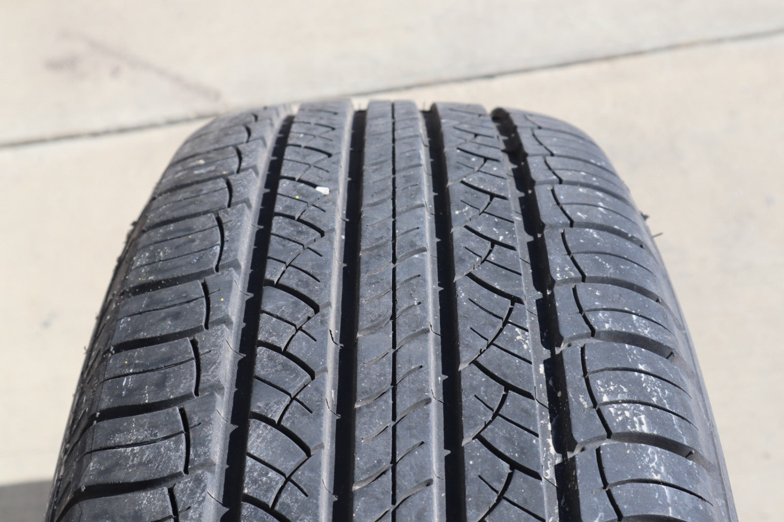 2021 - 2023 NISSAN ARMADA SPARE TIRE  OEM ONLY PICK UP!!!