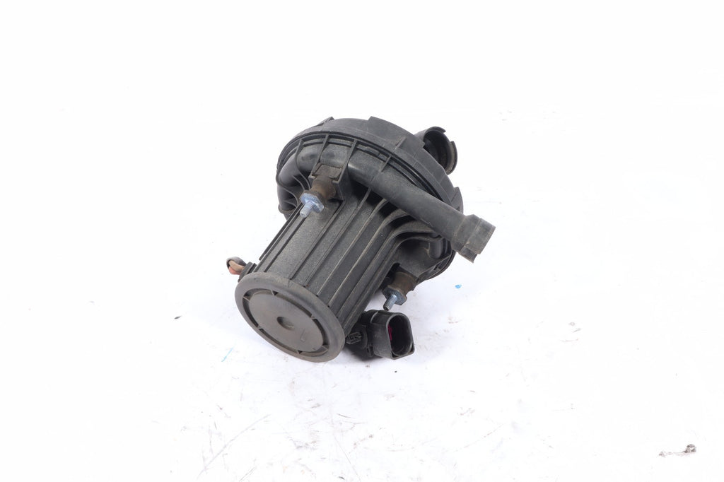 2014-2017 AUDI Q5 AIR INJECTION PUMP OEM