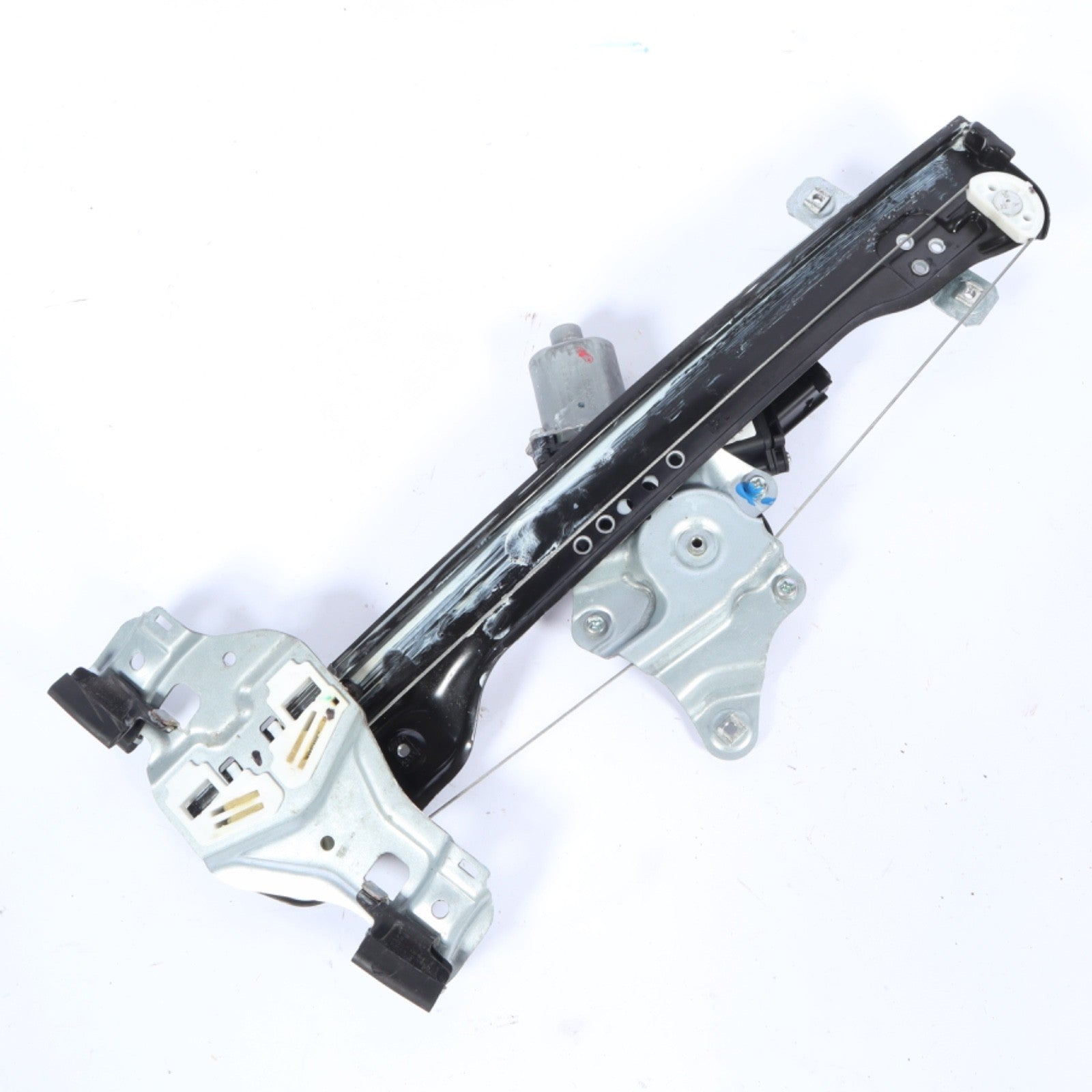 2012-2020 CHEVROLET SONIC FRONT LEFT DRIVER SIDE  WINDOW REGULAR OEM