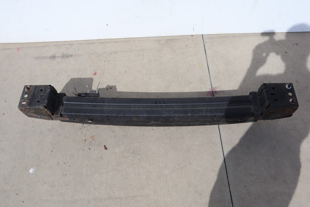 2001-2006 CHRYSLER TOWN & COUNTRY FRONT BUMPER REINFORCEMENT OEM