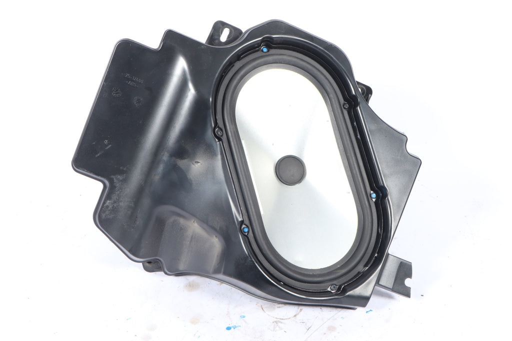05-2009 Land Rover Range Rover Harman/Kardon Logic 7 Subwoofer Speaker XQA500050