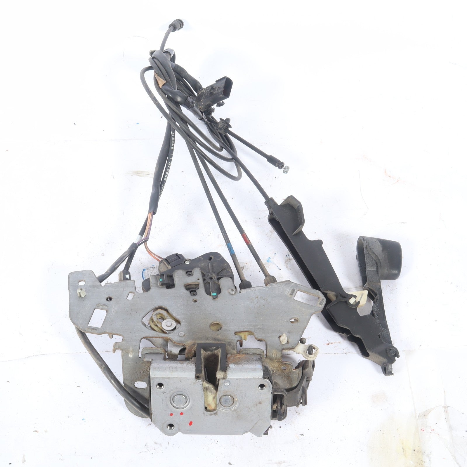 2001-2007 CHRYSLER TOWN COUNTRY LEFT DRIVER SLIDING DOOR LATCH OEM