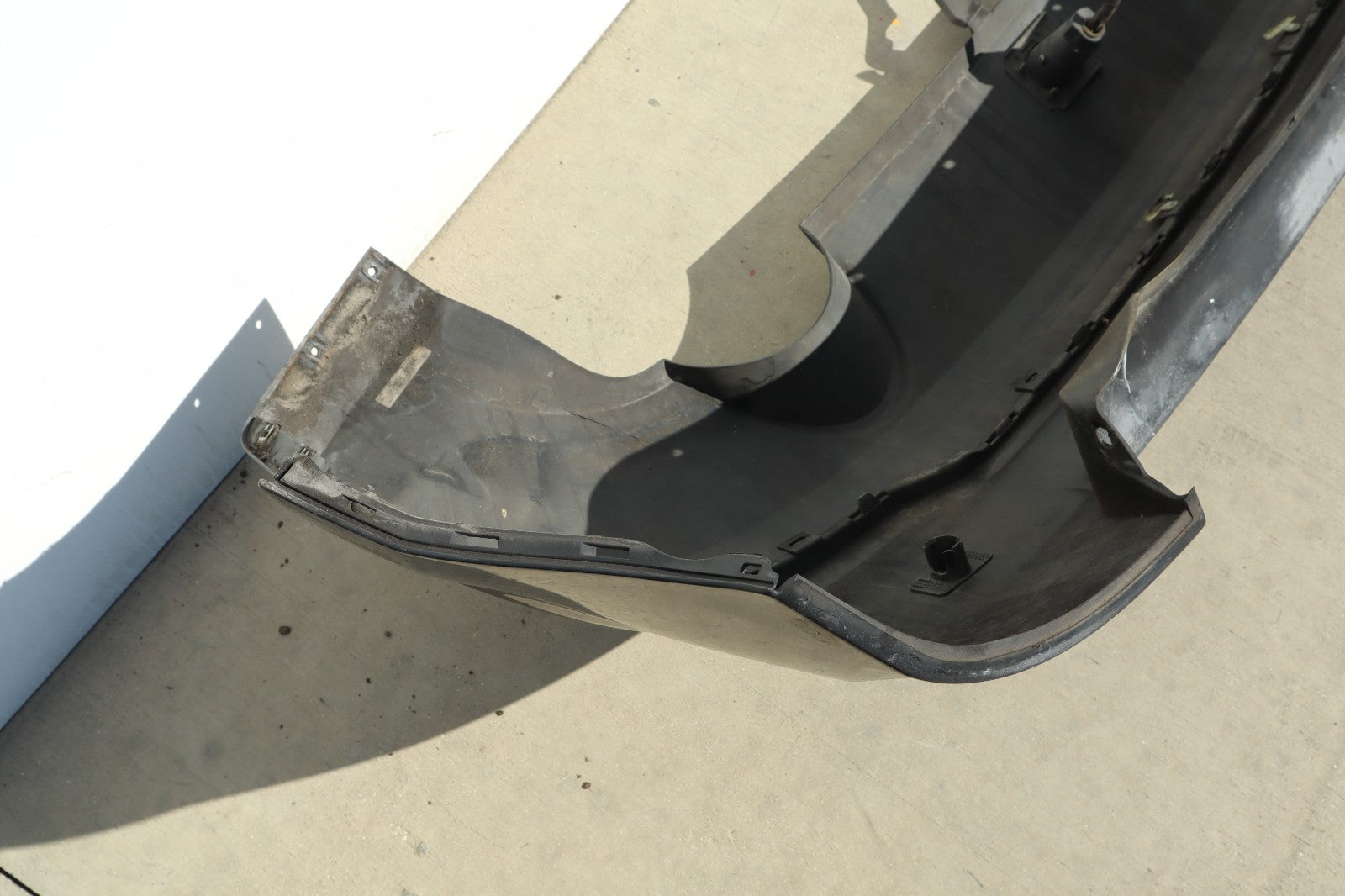 2011-2014 FORD EDGE REAR BUMPER COVER OEM ONLY PICK UP!!!