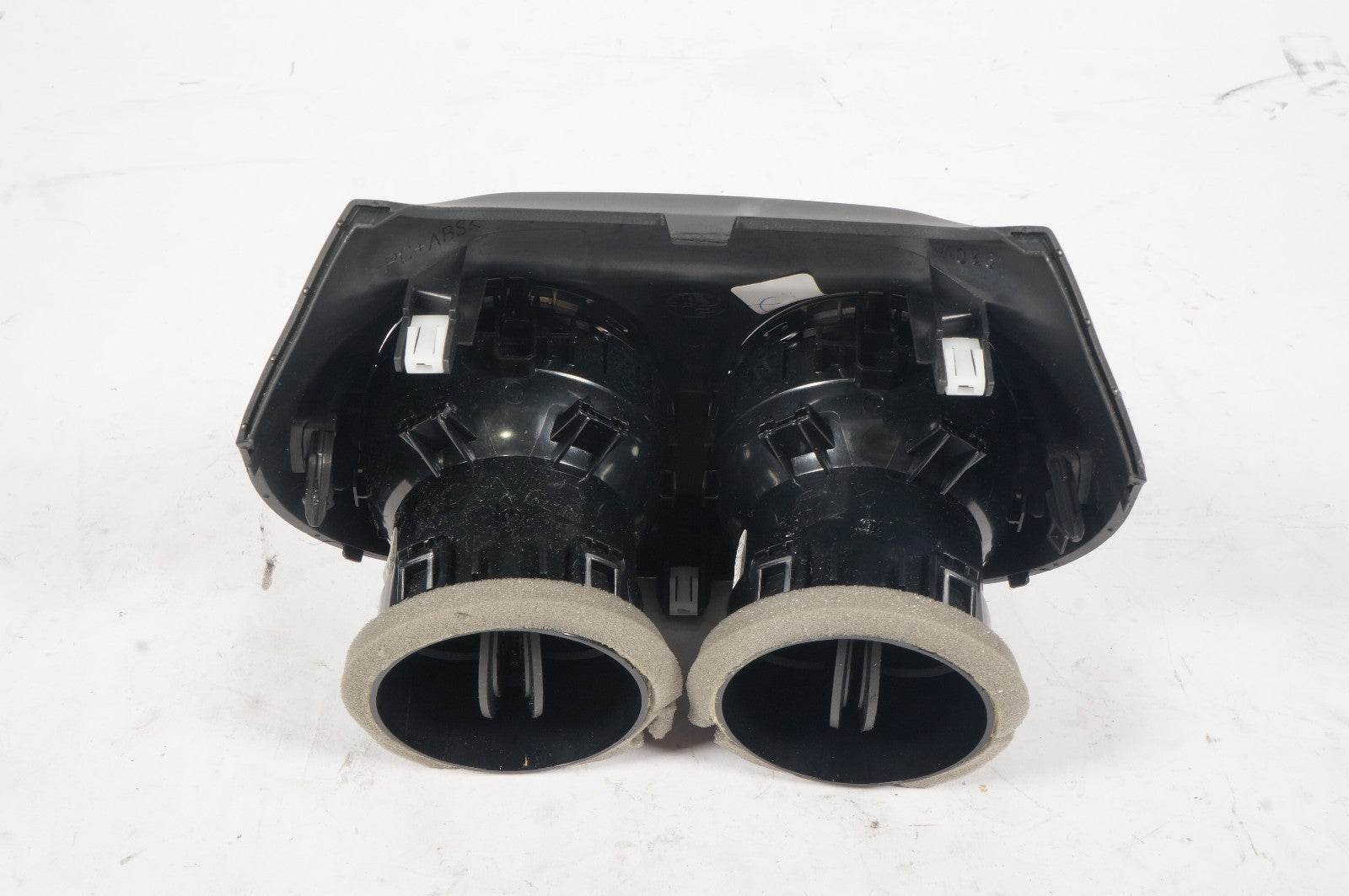 2018-2025 ALFA ROMEO STELVIO CENTER CONSOLE REAR AIR VENT BEZEL OEM 156108691