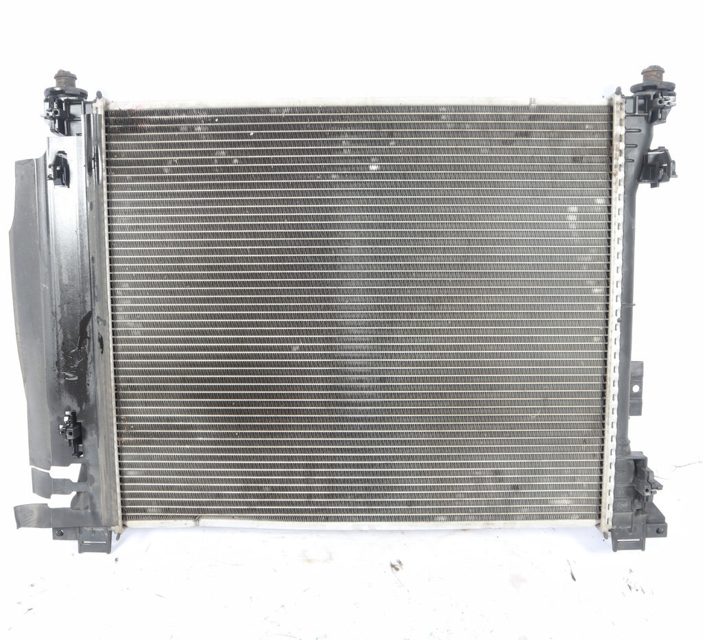 2014-2020 CHRYSLER TOWN COUNTRY DODGE GRAND CARAVAN RADIATOR OEM