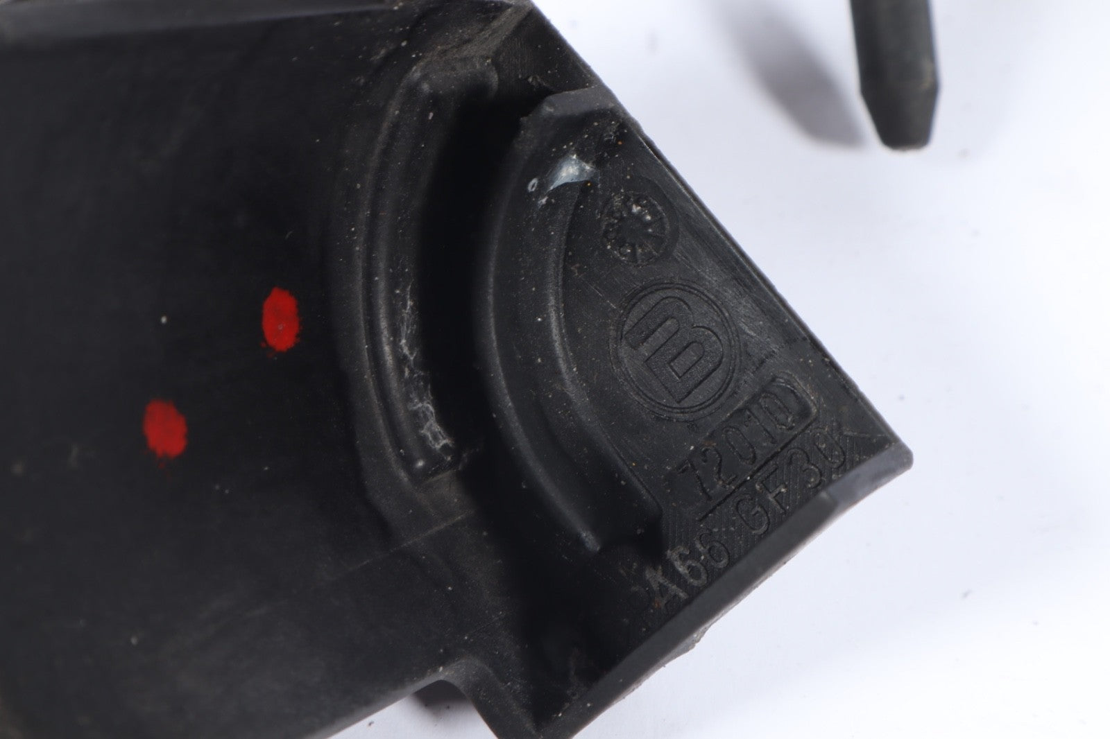 2010-2011 LAND ROVER RANGE ROVER Radiator Support Upper Support Bracket OEM