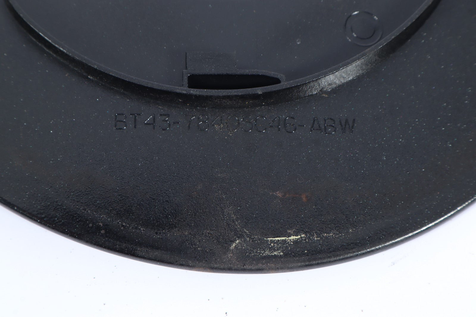 2011-2014 FORD EDGE FUEL GAS TANK FILLER LID DOOR OEM