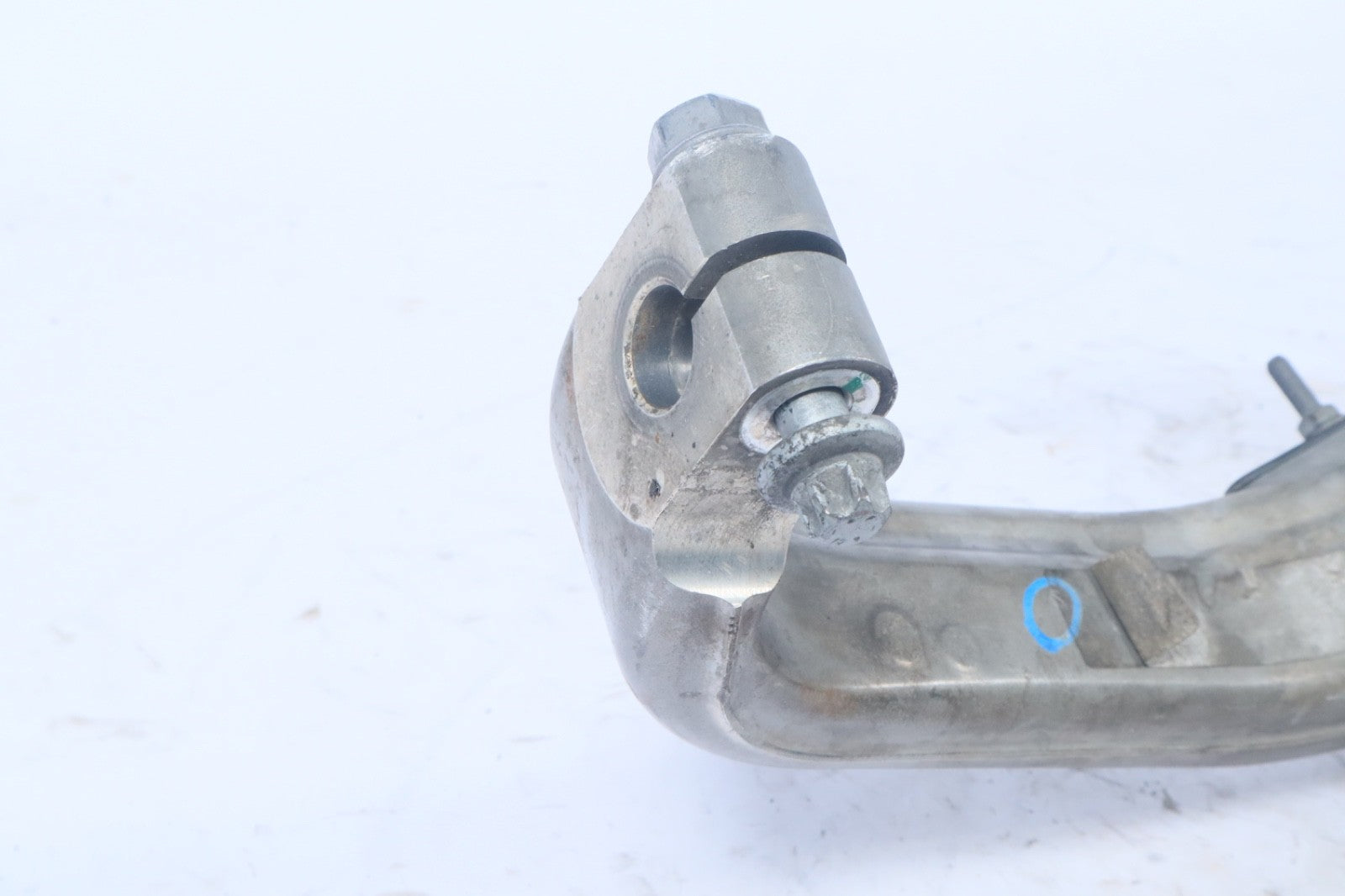 2017-2025 ALFA ROMEO STELVIO AWD FRONT RIGHT SPINDLE KNUCKLE HUB OEM