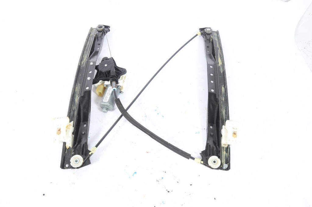 2008-20 DODGE GRAND CARAVAN DRIVER LEFT FRONT POWER WINDOW REGULATOR WITH MOTOR