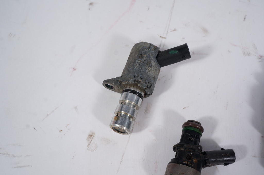 2011-2015 AUDI A6 A7 A8 Q5 Q7 S4 S5 (C7 D4 4L B8 8R 8T) 3.0L FUEL INJECTOR SET 5