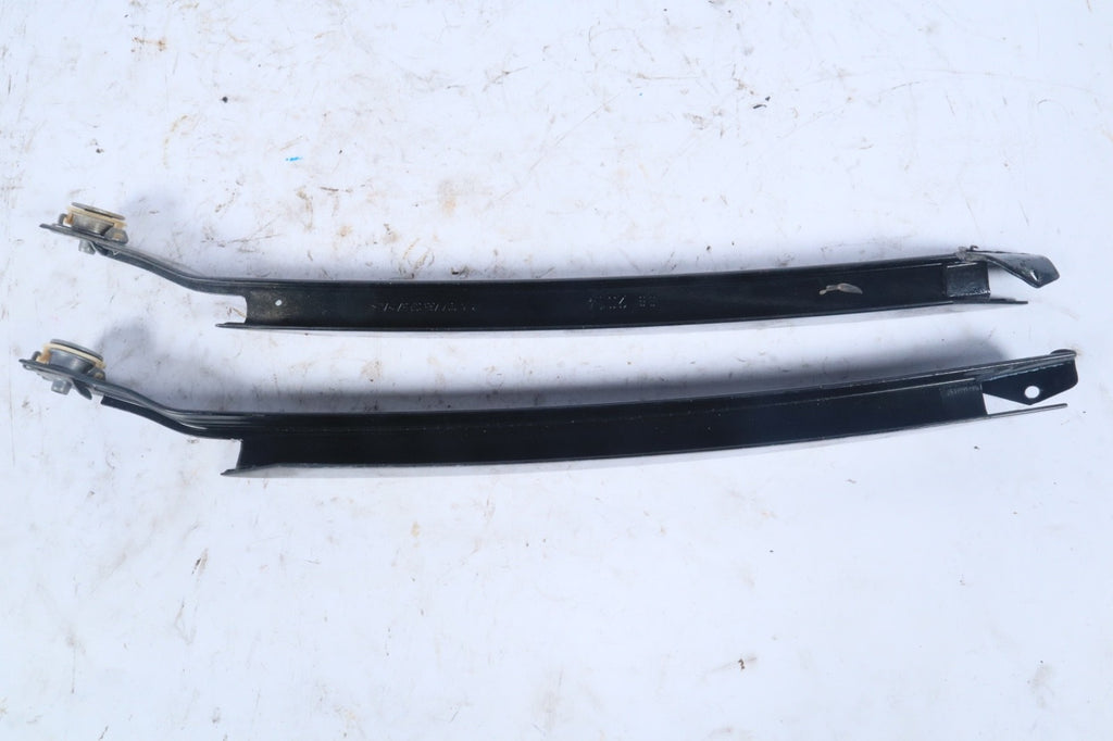 2010-2014 Mercedes E350 W207 Rear Quarter Glass Division Bar Set Molding OEM