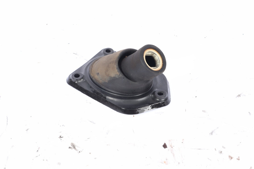 LAND ROVER RANGE ROVER STEERING COLUMN SHAFT BULKHEAD PLASTIC MOUNT SEAL OEM