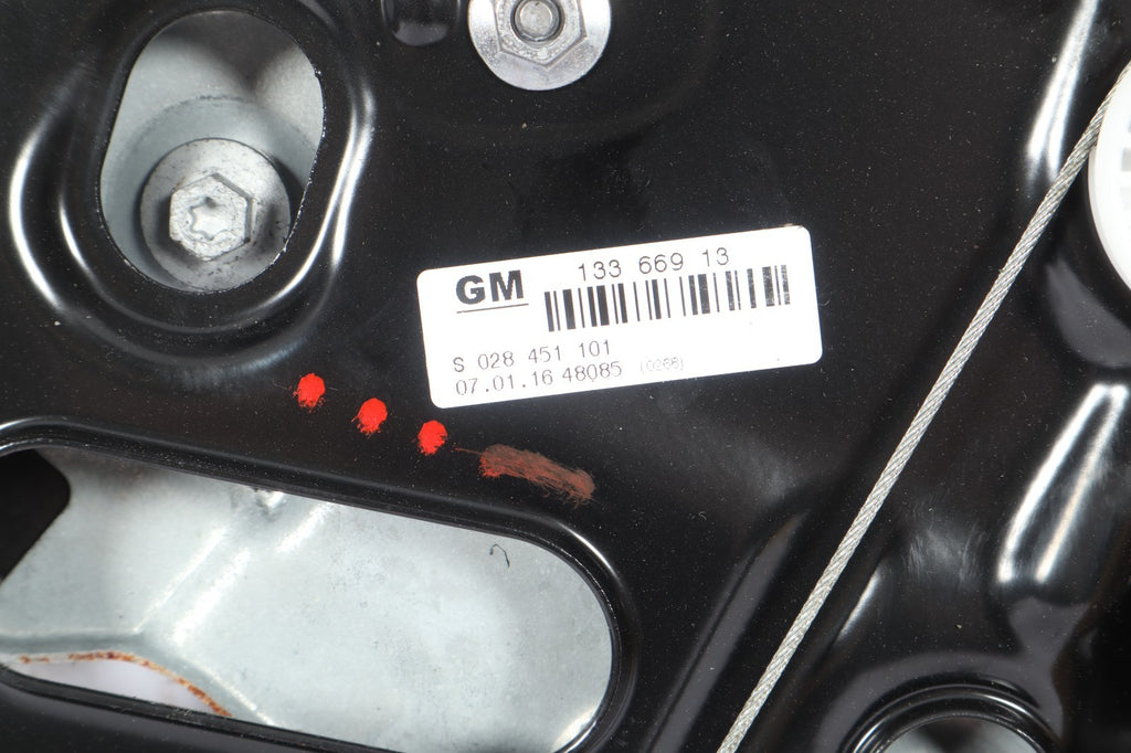 2016-2019 BUICK CASCADA REAR DRIVER QUARTER WINDOW REGULATOR OEM 13366913