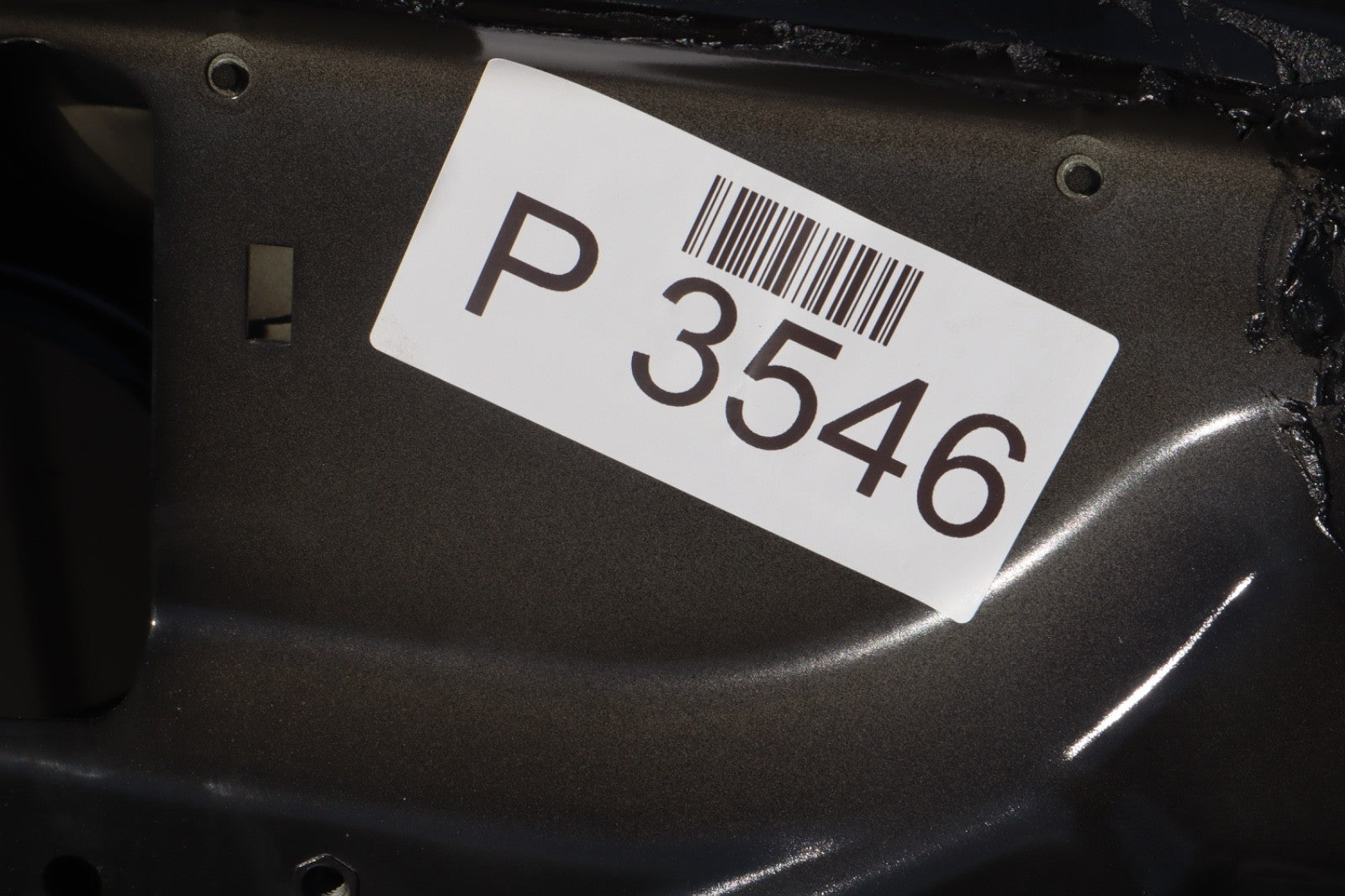 2003-2012 RANGE ROVER L322 LEFT DRIVER FRONT DOOR SHELL  OEM