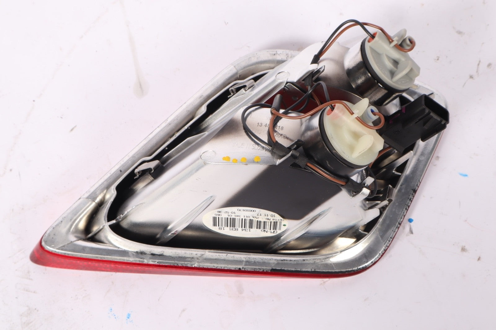 2016-2019 BUICK CASCADA REAR DRIVER SIDE BODY AUXILIARY SIGNAL LAMP 13483118 OEM