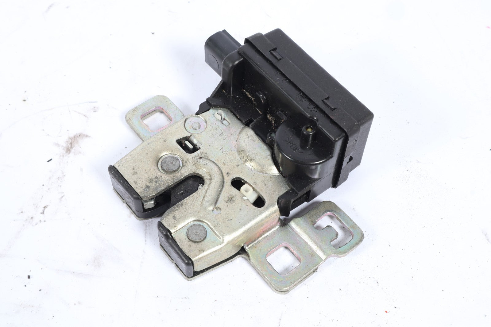 2012-2015 MINI COOPER REAR TAILGATE HATCH TRUNK LOCK LATCH ACTUATOR 2759608 OEM