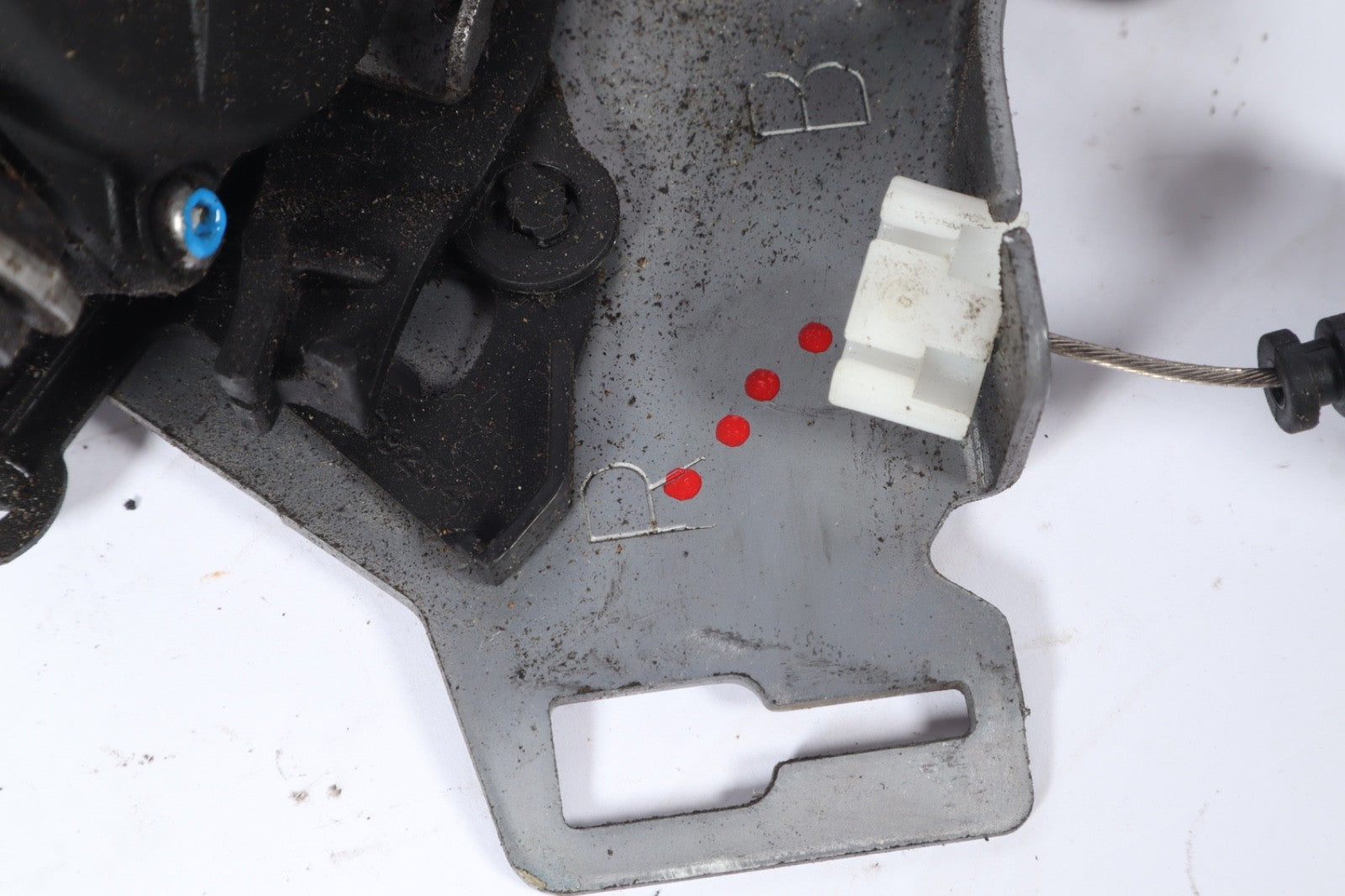 2008-2020 DODGE GRAND CARAVAN REAR RIGHT SLIDING DOOR LOCK LATCH ACTUATOR OEM