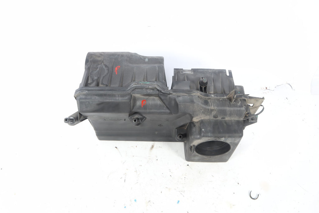 2007-2013 VOLVO C70 2.5L TURBO ENGINE AIR CLEANER BOX AIR FLOW METER B5254T7 OEM