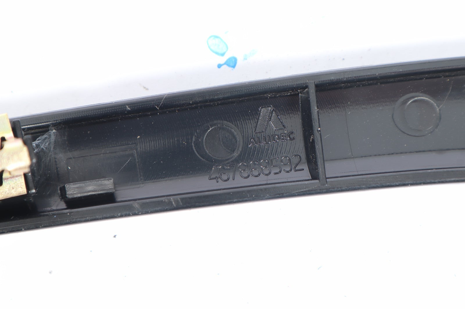 2016–2019 BUICK CASCADA REAR LEFT RIGHT QUARTER PANEL CHROME MOLDING OEM