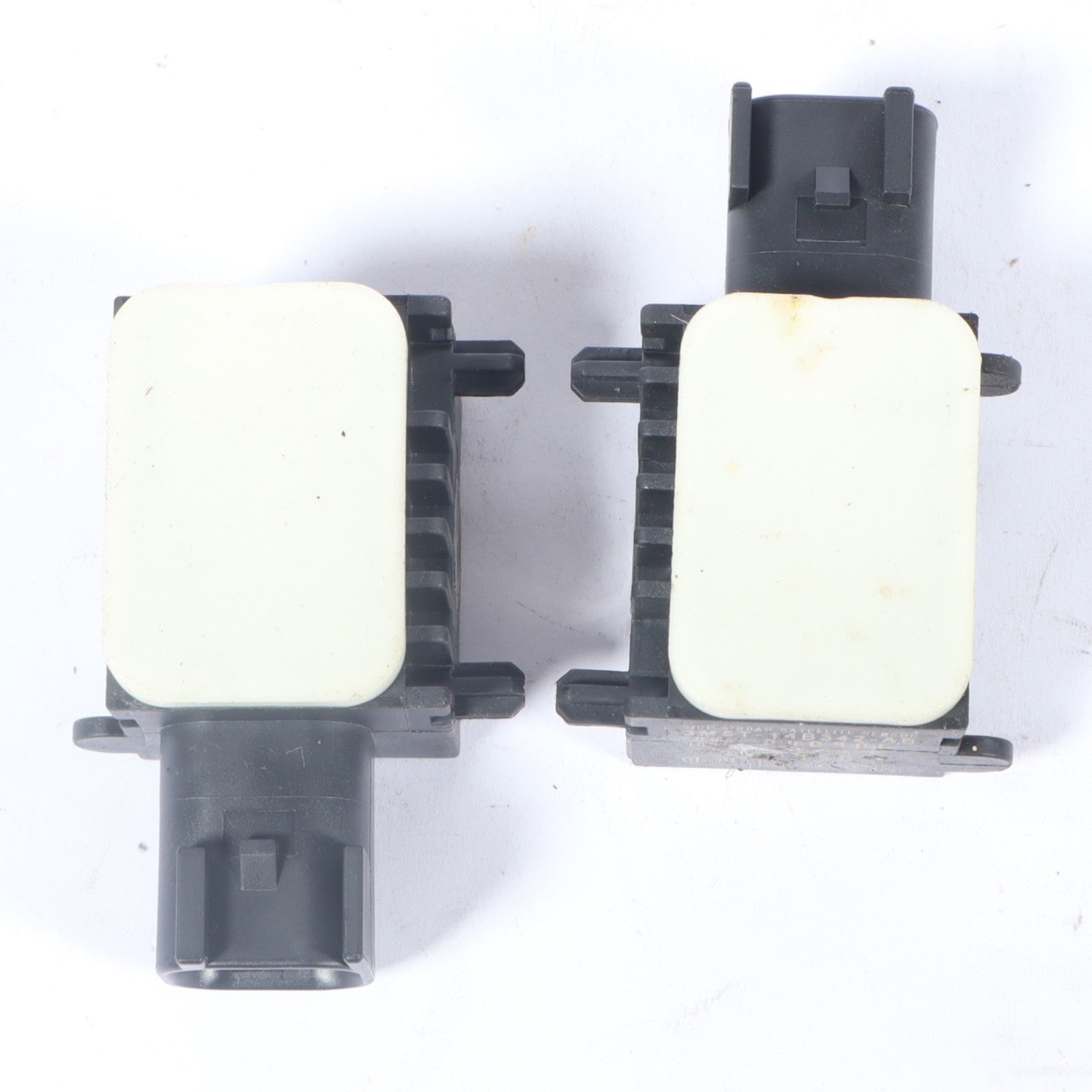 2008-2012 Land Rover LR2 Driver/Passenger Side Door Sensor OEM 3M5T-14B342-AB