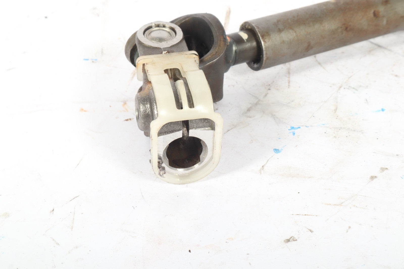 2013-2017 NISSAN LEAF STEERING COLOMN JOINT SHAFT OEM