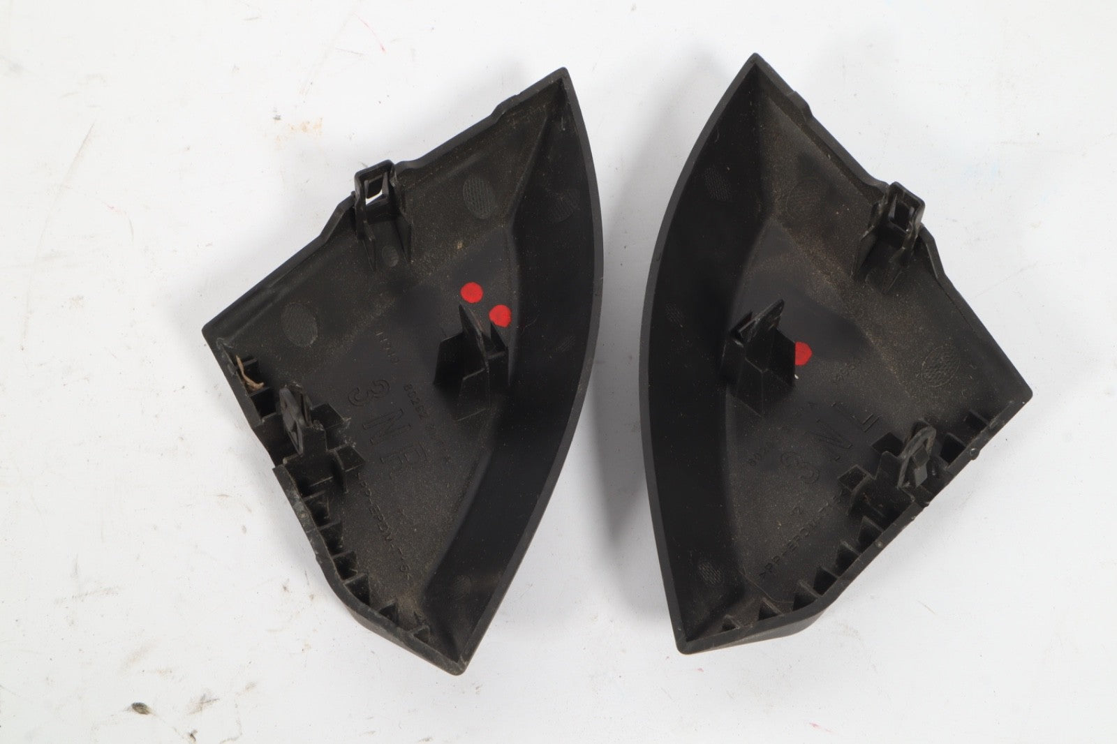2013 - 2019 Nissan Leaf Front Left And Right Interior Trim Corner OEM