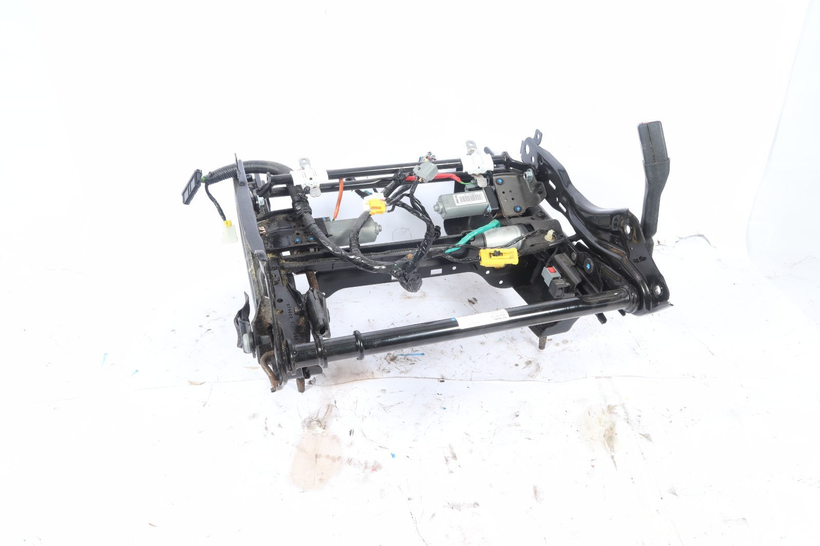 2017-2019 DODGE GRAND CARAVAN FRONT RIGHT SEAT TRACK FRAME RAIL ADJUSTER OEM