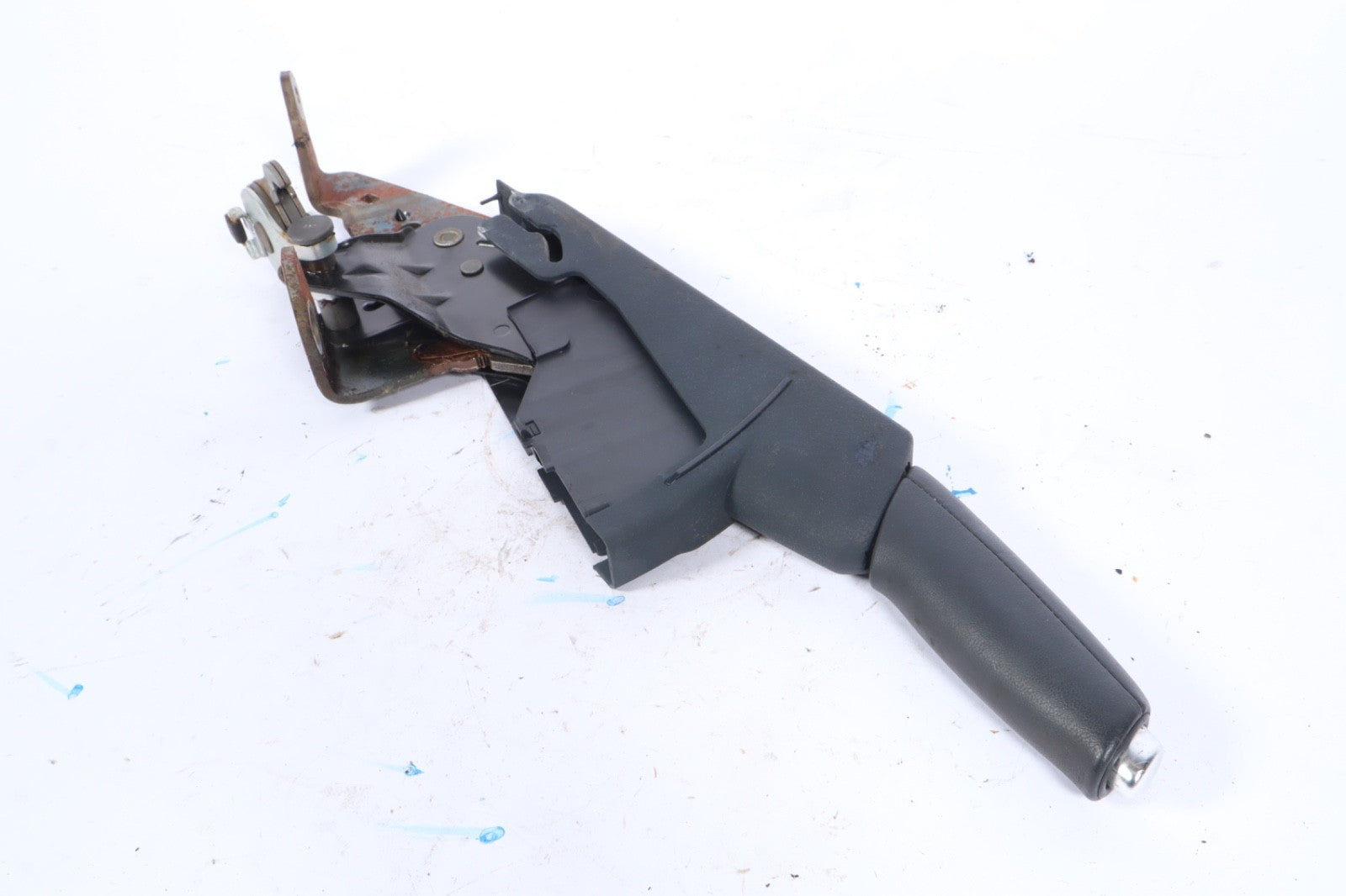 2005-2009 AUDI A4 - Emergency / Parking Brake Lever Assembly OEM