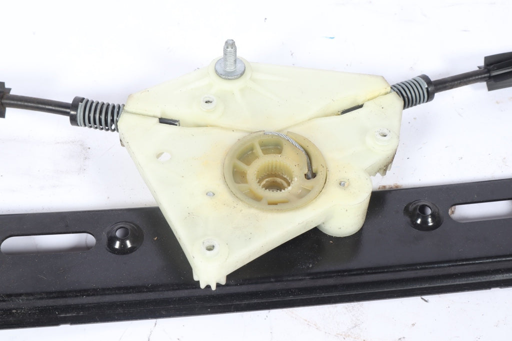 2004-2010 BMW X3 FRONT DRIVER DOOR WINDOW REGULATOR  OEM