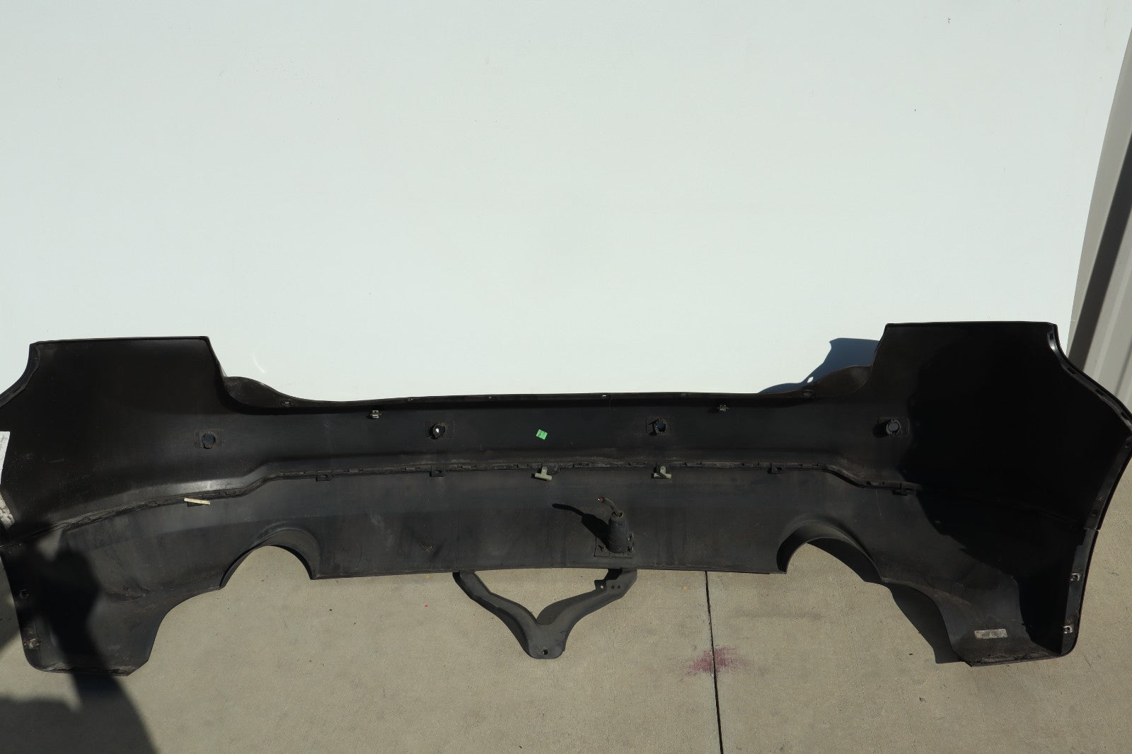 2011-2014 FORD EDGE REAR BUMPER COVER OEM ONLY PICK UP!!!