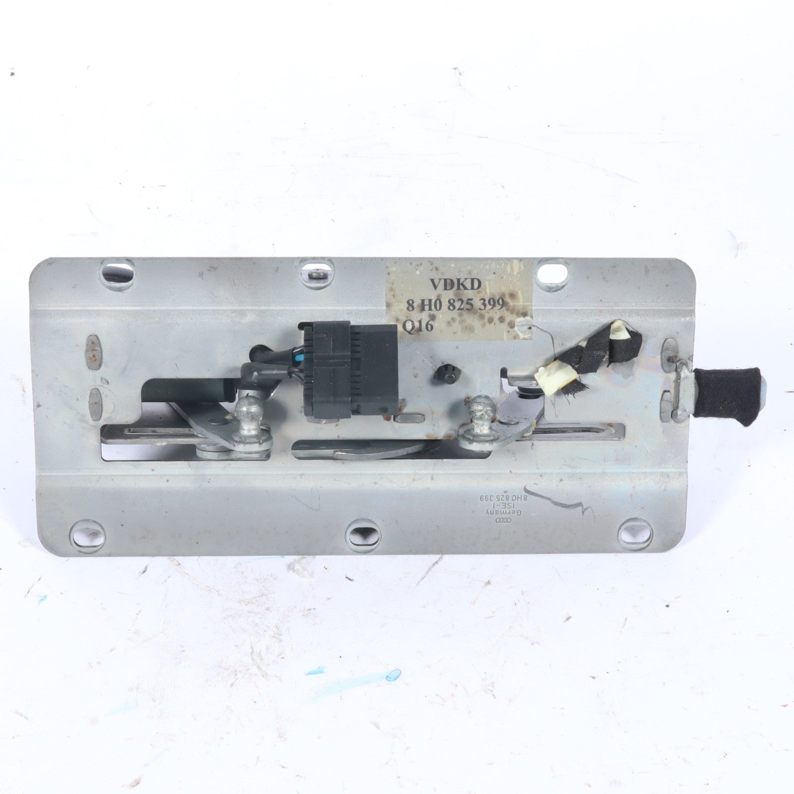 2006-2009 AUDI A4 B7  CONVERTIBLE ROOF COVER LOCK / RELEASE MOTOR 8H0825399 OEM