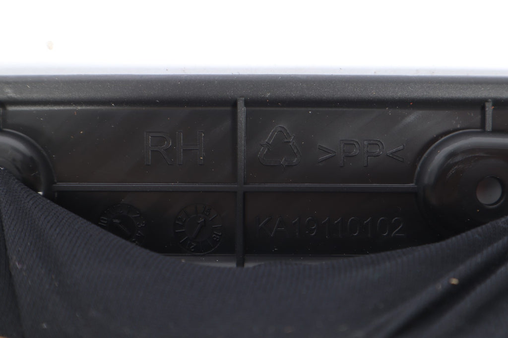 2016–2019 BUICK CASCADA TRUNK COVER OEM KA19110102