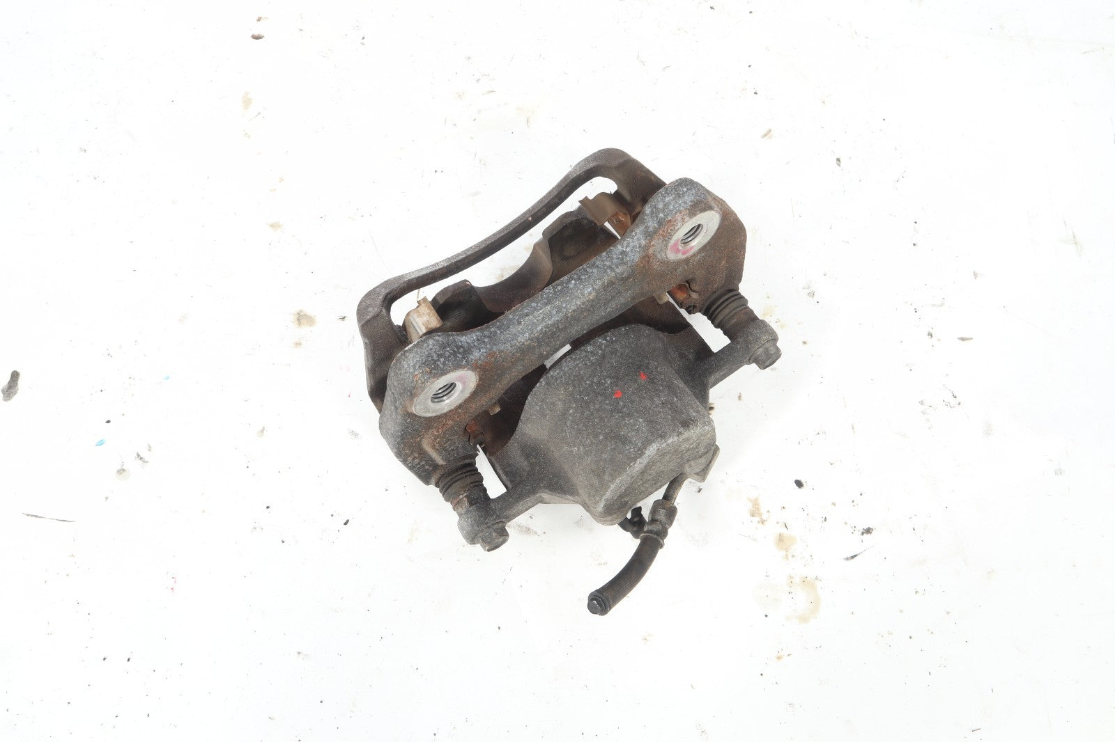 2016–2019 BUICK CASCADA FRONT RIGHT BRAKE CALIPER OEM