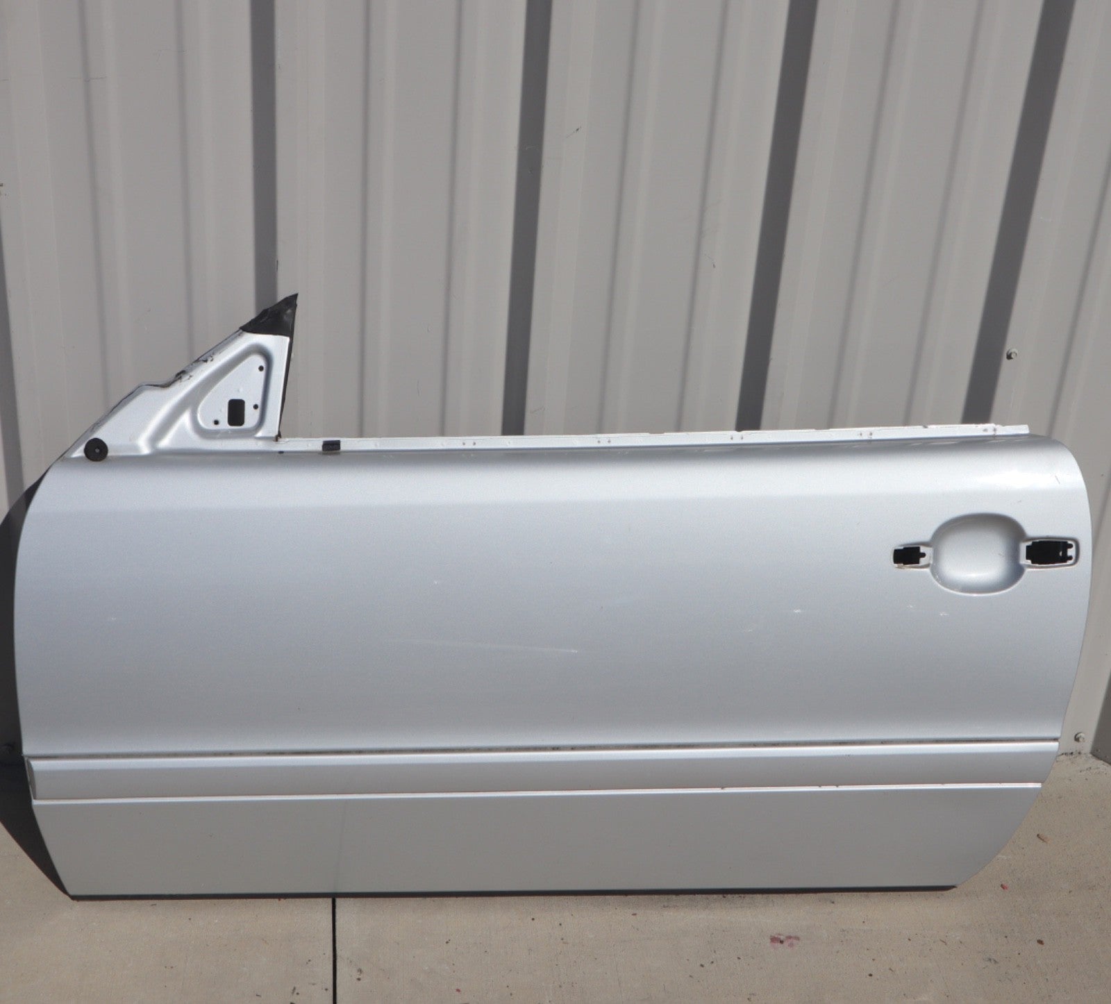 2000 - 2003 MERCEDES CLK430 COUPE FRONT LEFT DRIVER SIDE DOOR SHELL OEM