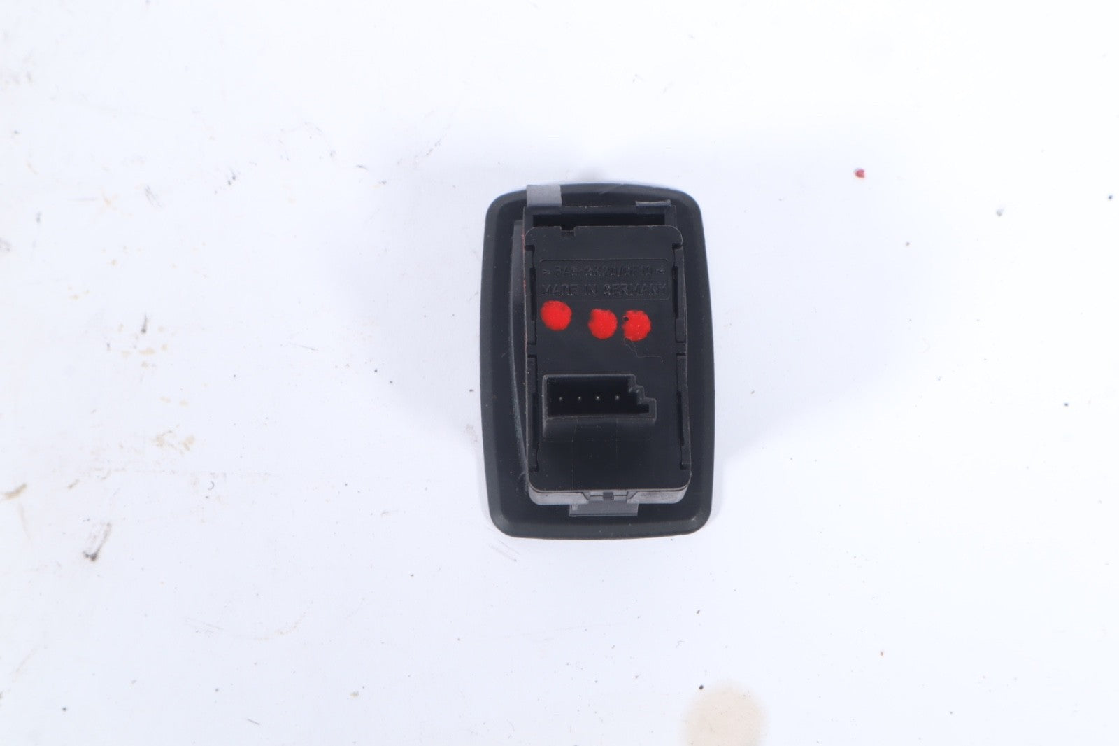 2004-2010 BMW X3 E83 REAR LEFT OR RIGHT SIDE DOOR WINDOW SWITCH 6922244 OEM