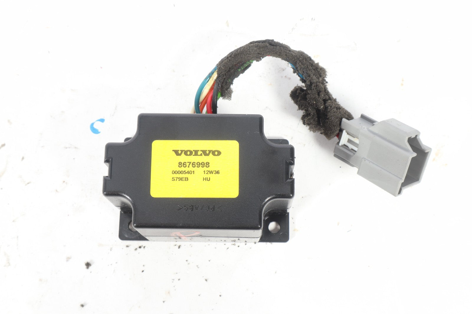 2006-2013  VOLVO C70 RADIO CONTROL UNIT OEM 8676998