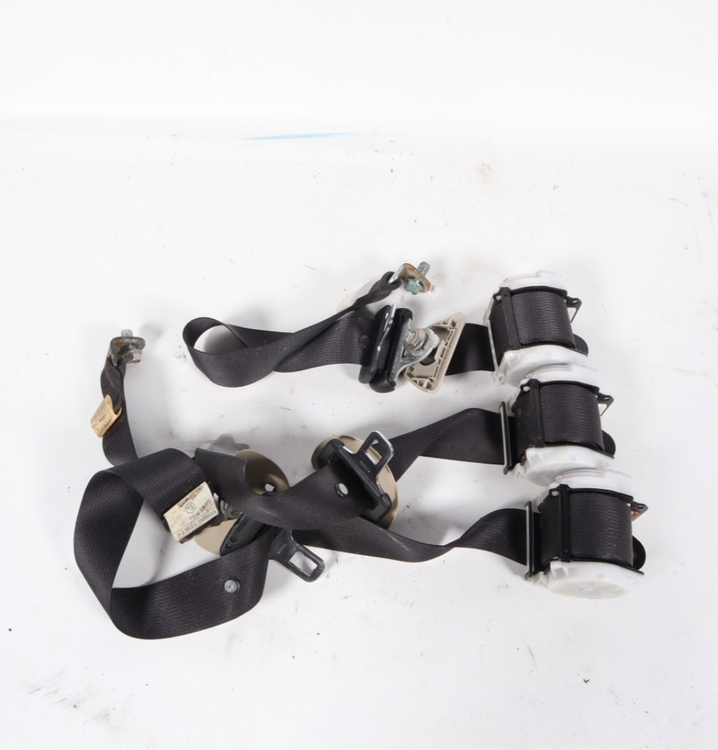 14-20 MITSUBISHI OUTLANDER REAR 3RD ROW SEAT BELT TENSIONER RETRACTOR SET OEM