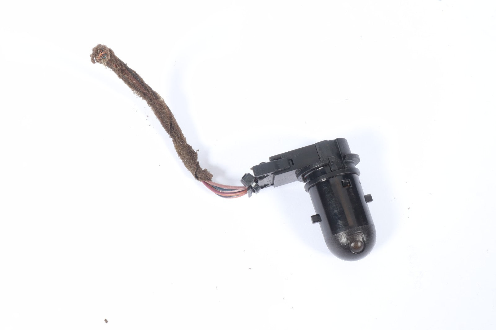 2016 BUICK CASCADA AIR TEMPERATURE SENSOR OEM 13578462