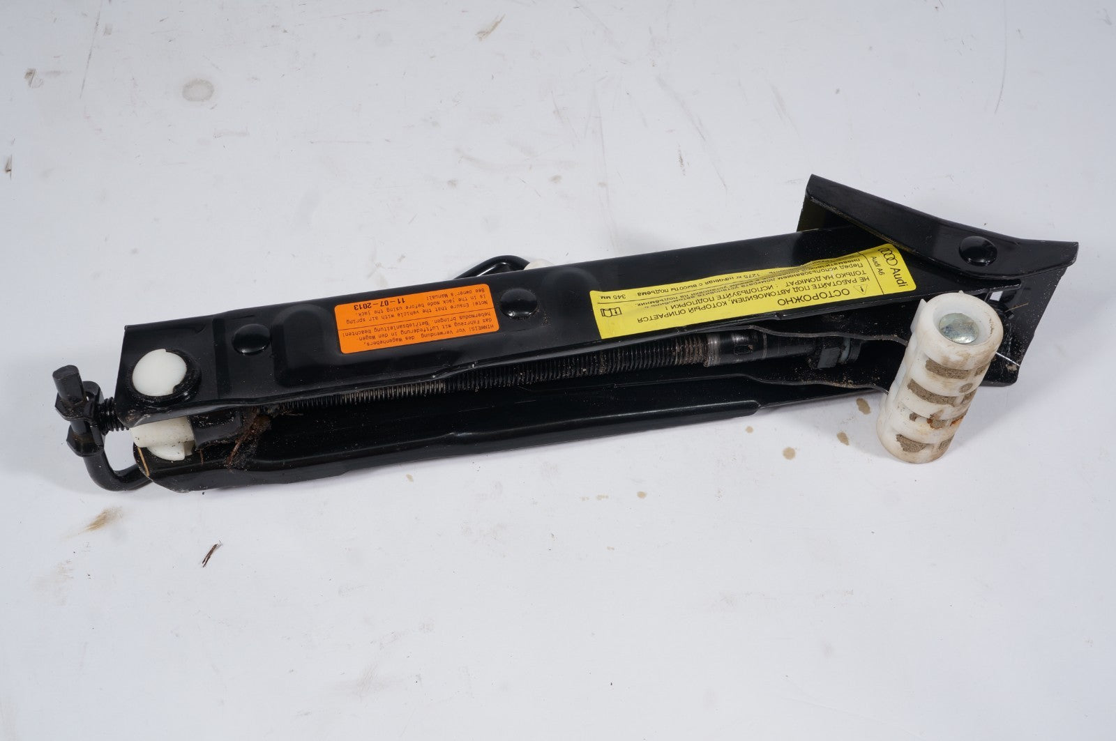 2012 - 2017 AUDI A7 SPARE WHEEL JACK TOOL & HOLDER BOX OEM